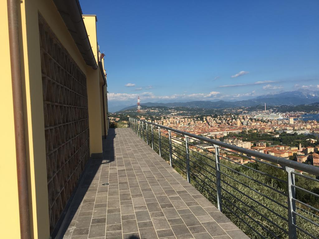 Agriturismo La Pietra La Spezia Esterno foto