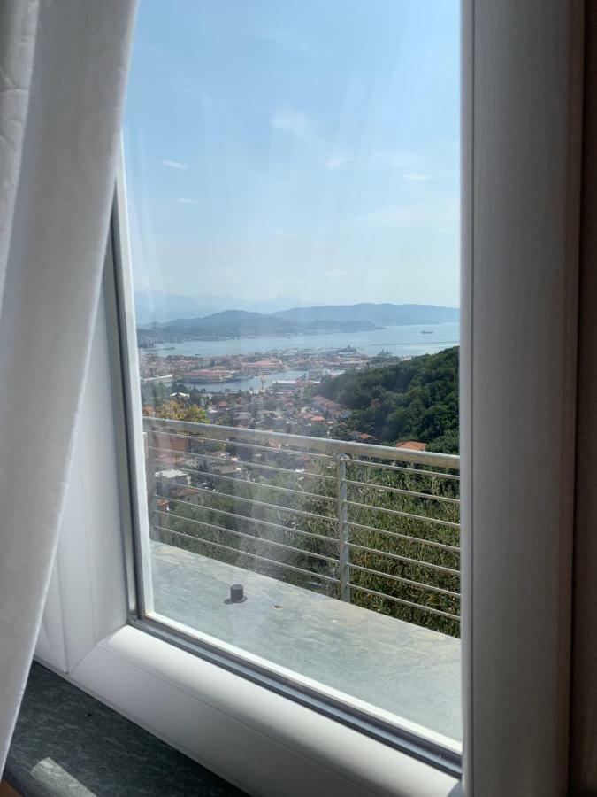Agriturismo La Pietra La Spezia Esterno foto